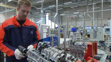 Volvo Engine Architecture Production Begins[1]