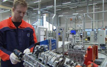 Volvo Engine Architecture Production Begins[1]