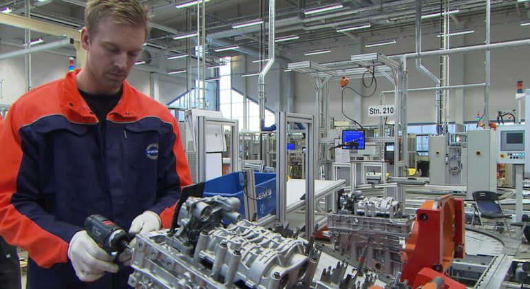 Volvo Engine Architecture Production Begins[1]